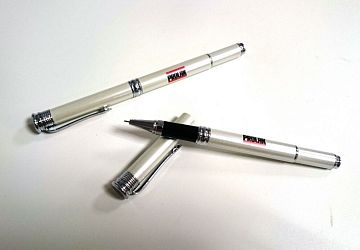 Ручки, карандаши